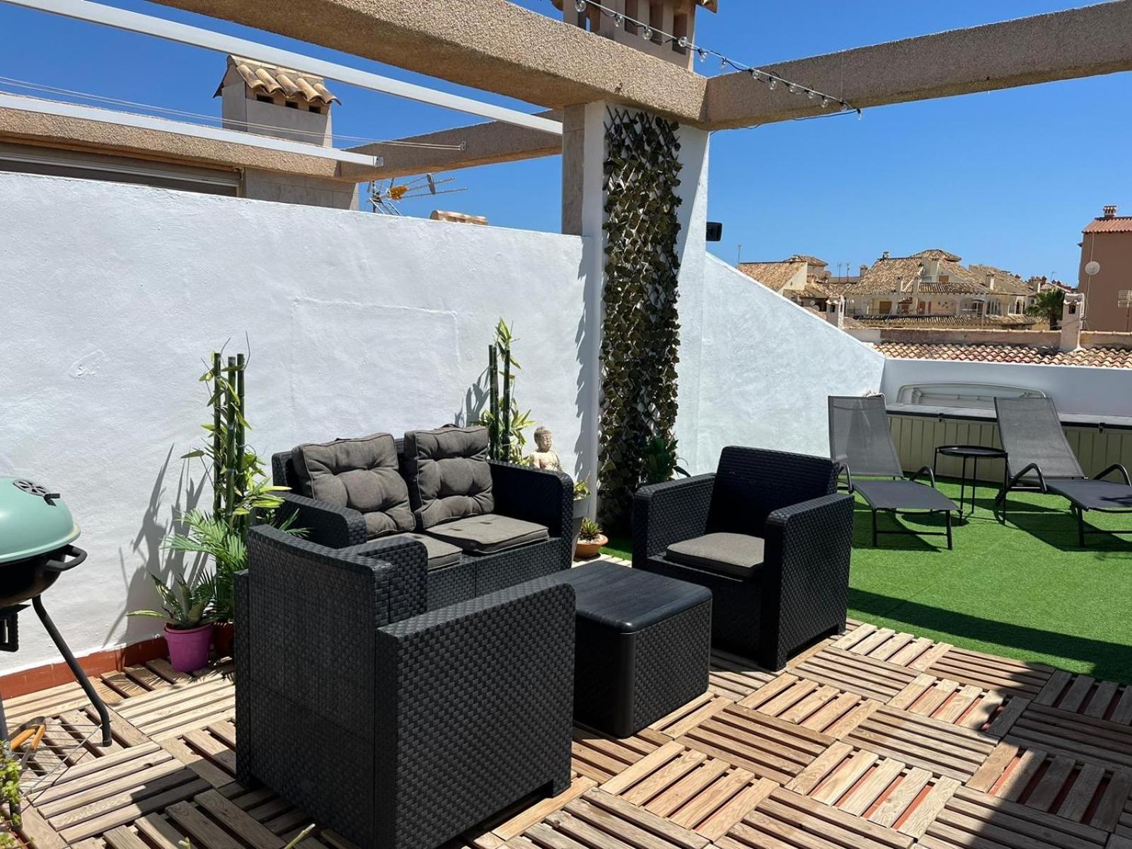 Przytulny Apartament 100M Od Plazy Torrevieja Luaran gambar